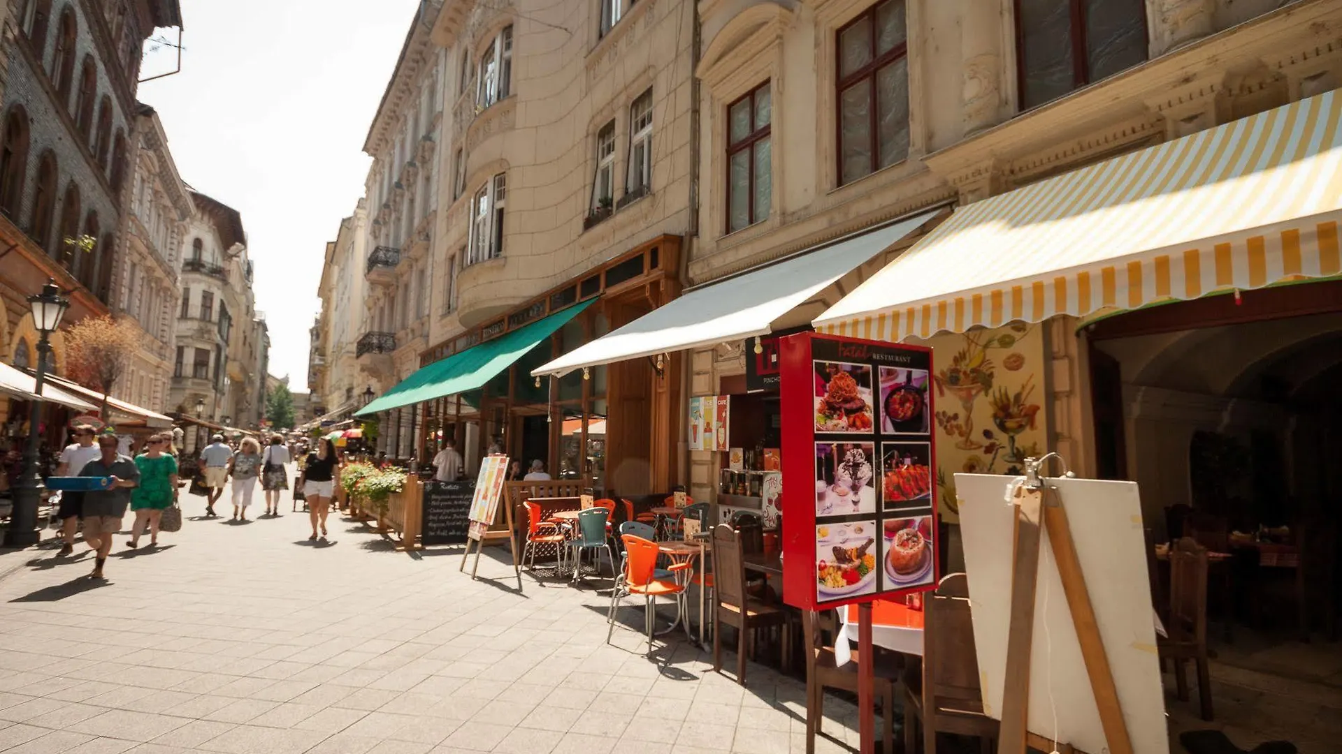 Grand Boulevard Apartments Budapešť