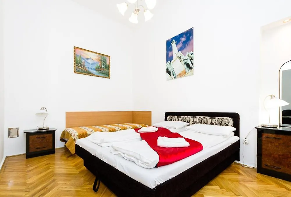 Grand Boulevard Apartments Budapešť